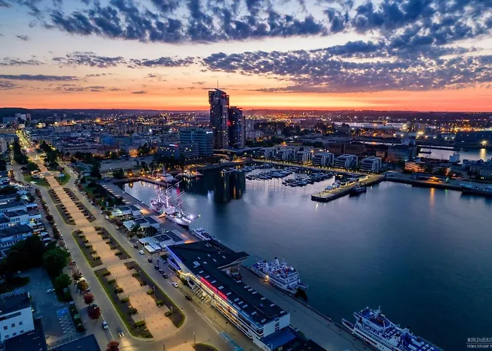 Appartamento Platinum W Centrum Gdyni - 5 Min Do Plazy